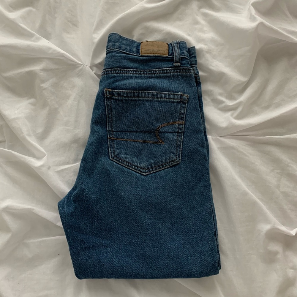 Vintage inspired high waisted denim jeans